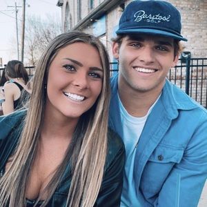 Meet your Posher, Maggie